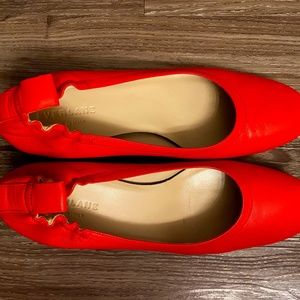 Everlane -  The Italian Leather Day Heel